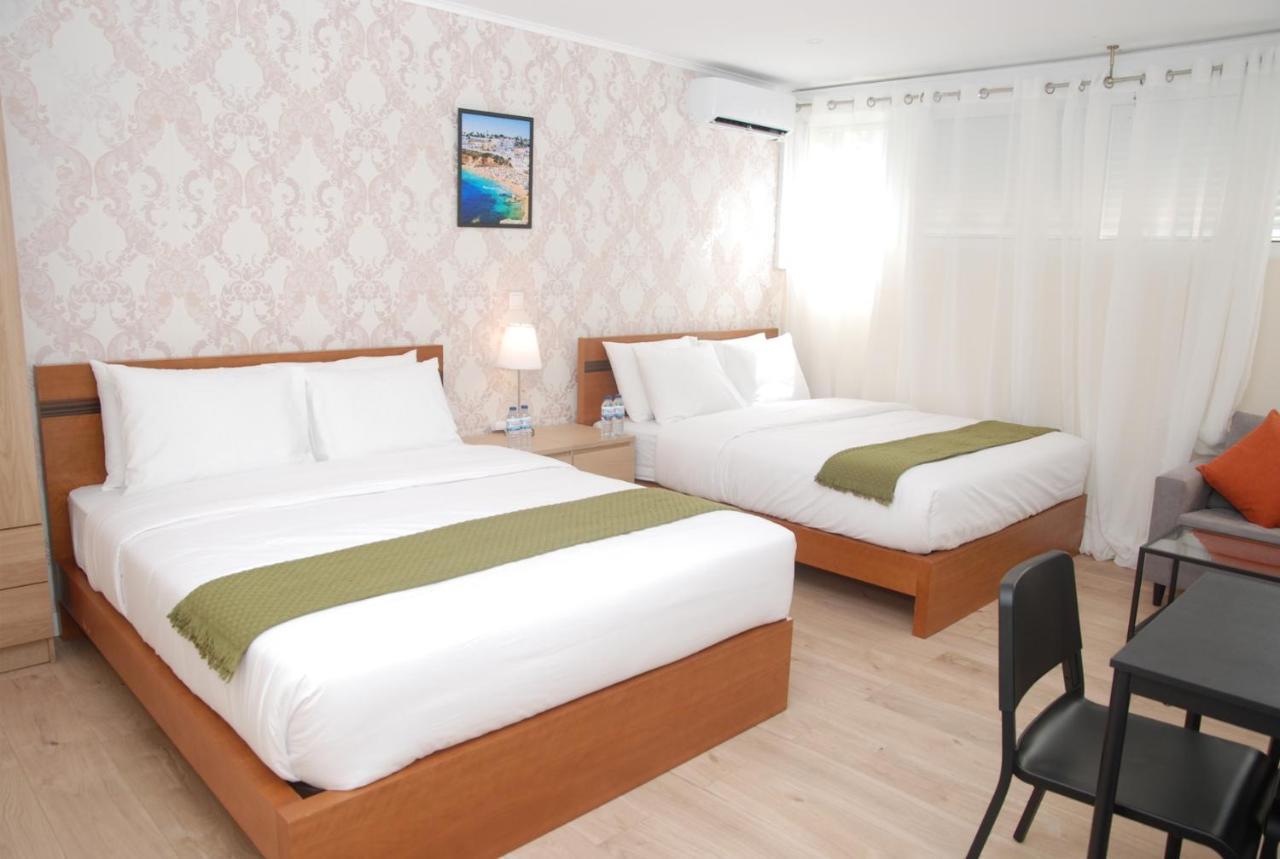 Amor Lisboa Hostel Extérieur photo