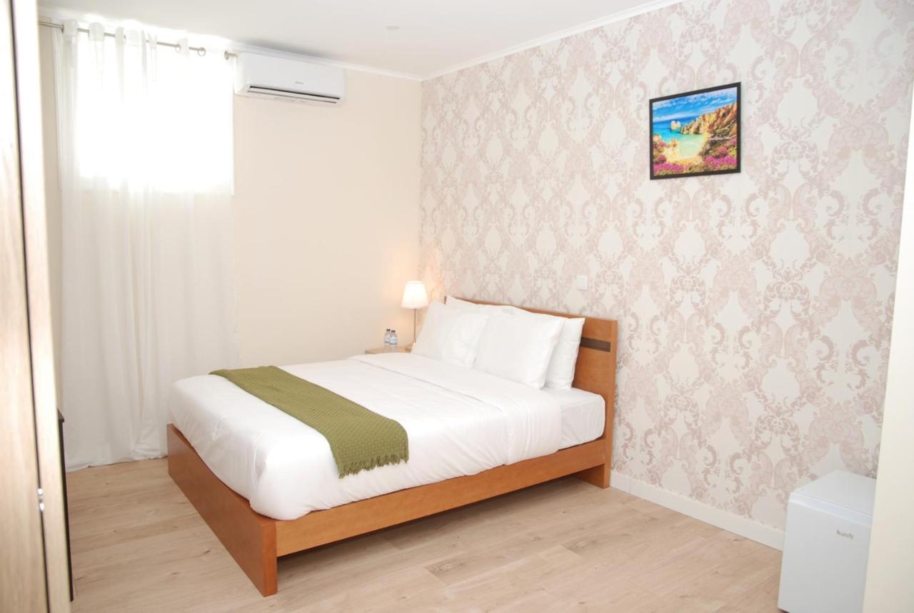 Amor Lisboa Hostel Extérieur photo